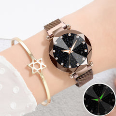 Watches Women Fashion Luxury Stainless Steel Magnetic Buckle Strap Refractive surface Luminous Dial Ladies Quartz Watch